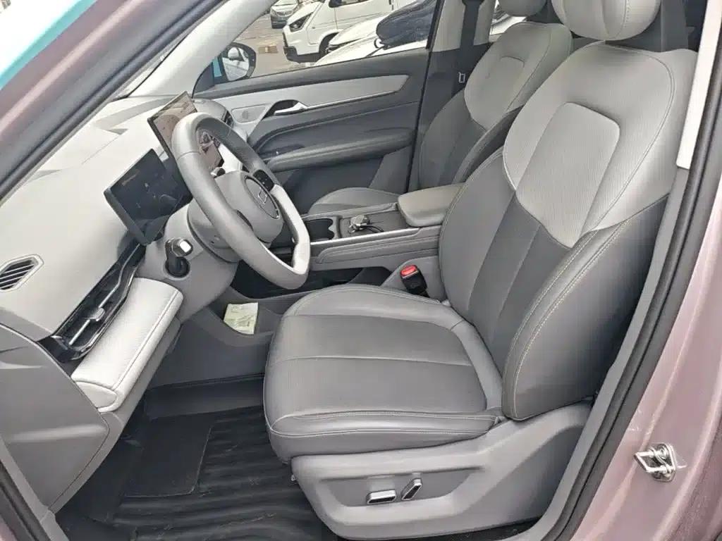 Yueyi 03 2025 565km Premium Edition — миниатюра 15