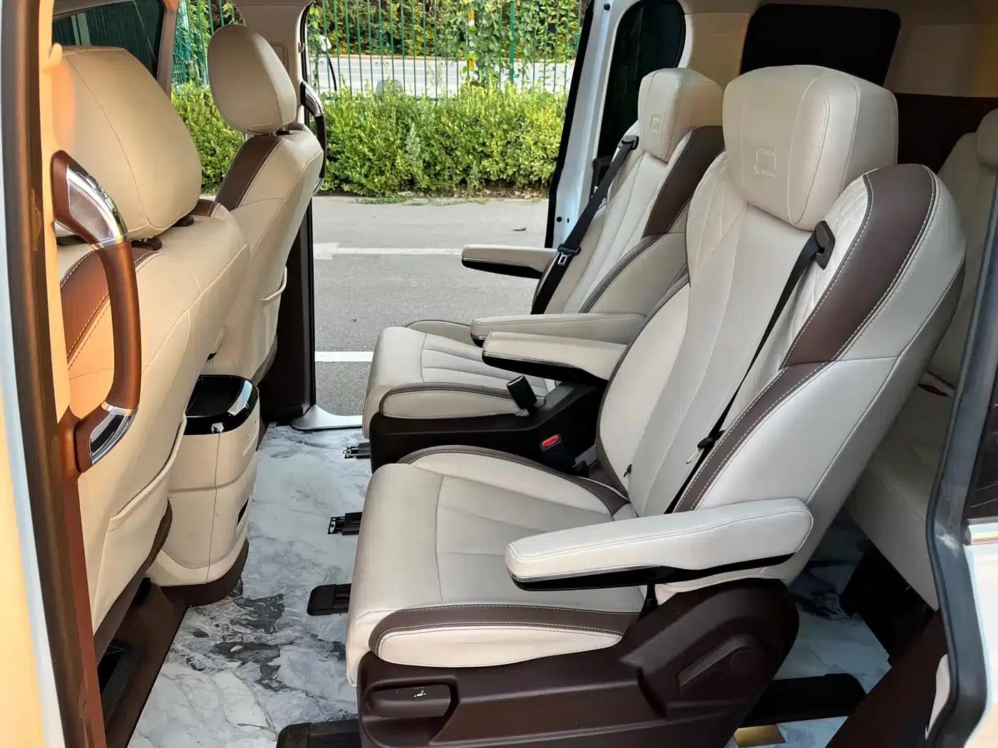 Bestune M9 2023 2.0T Premium Edition — миниатюра 16
