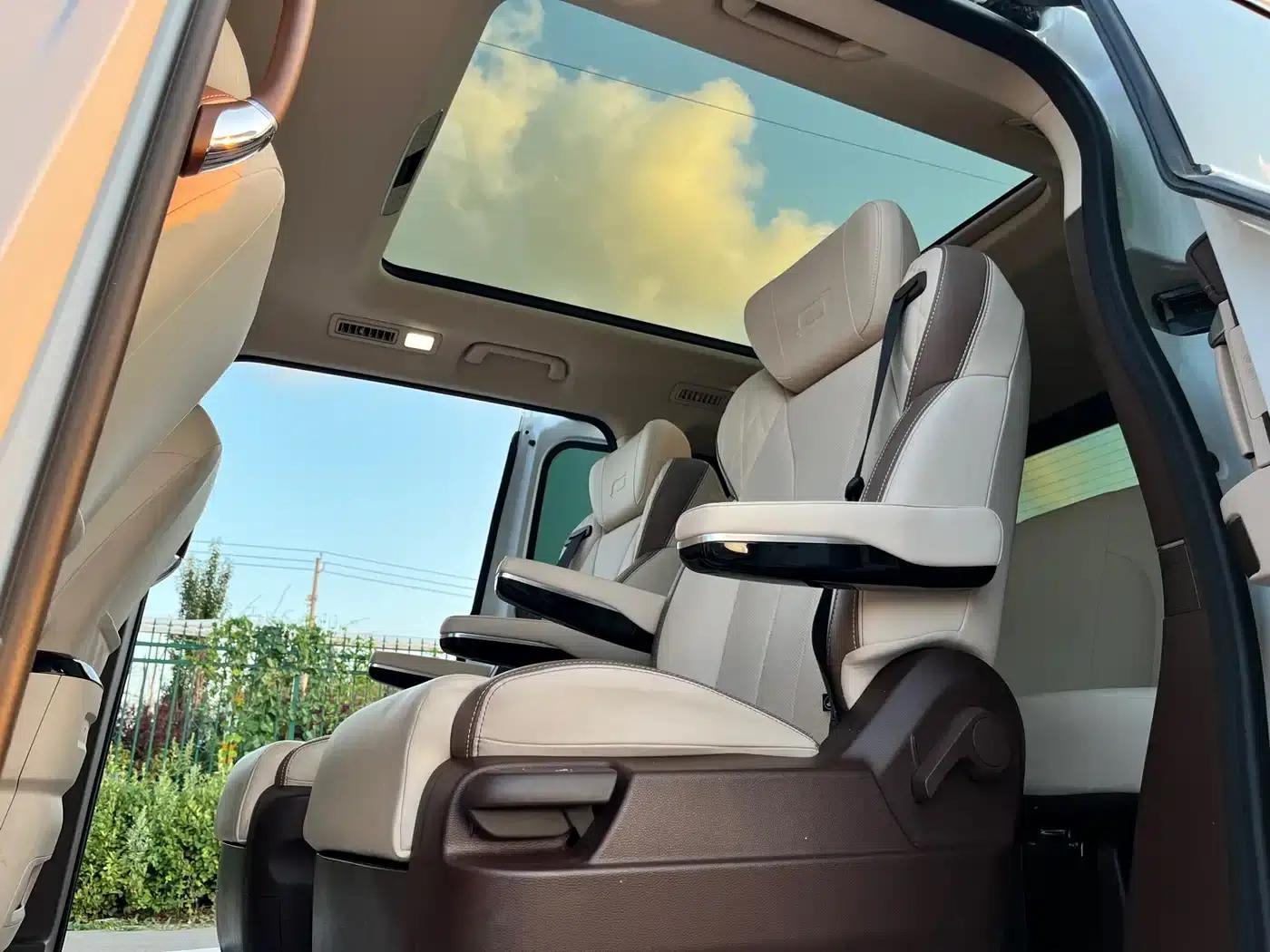 Bestune M9 2023 2.0T Premium Edition — миниатюра 17