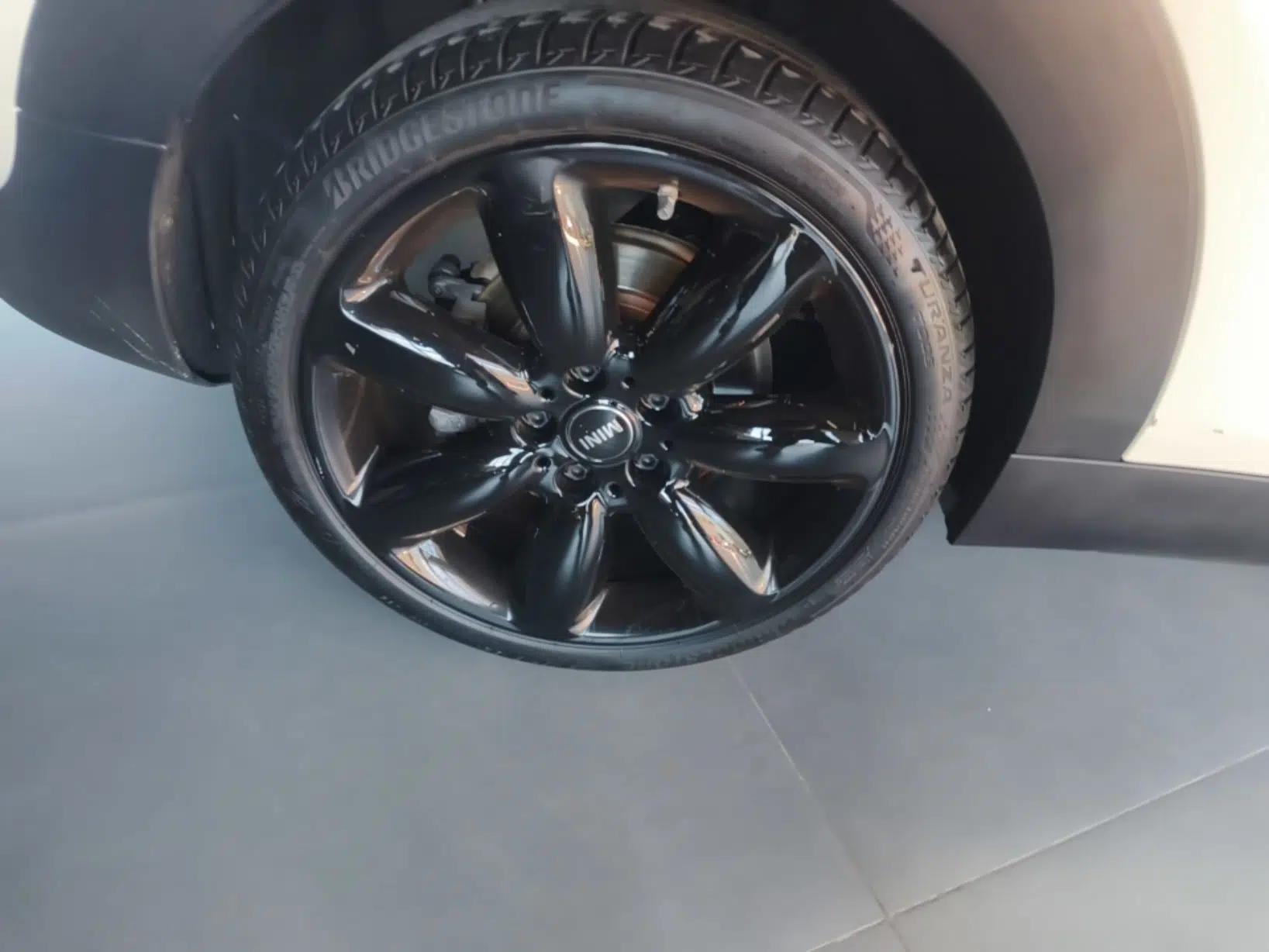 MINI Clubman 2019 1.5T COOPER Connoisseur — миниатюра 11