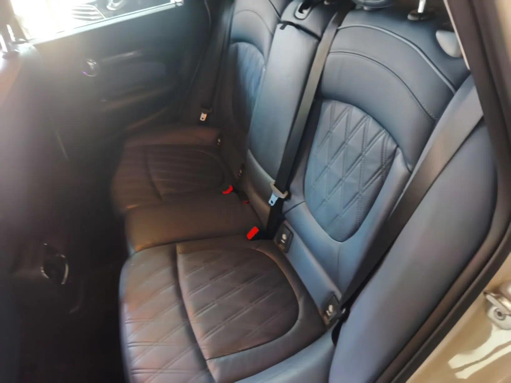MINI Clubman 2019 1.5T COOPER Connoisseur — миниатюра 25