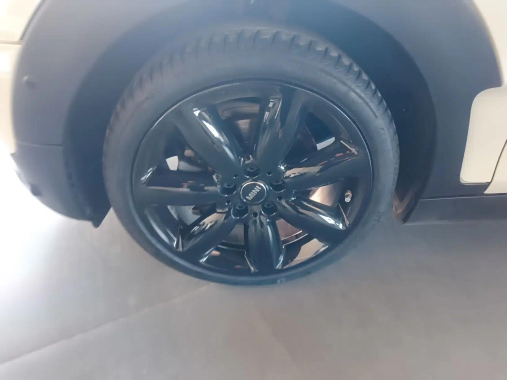 MINI Clubman 2019 1.5T COOPER Connoisseur — миниатюра 10