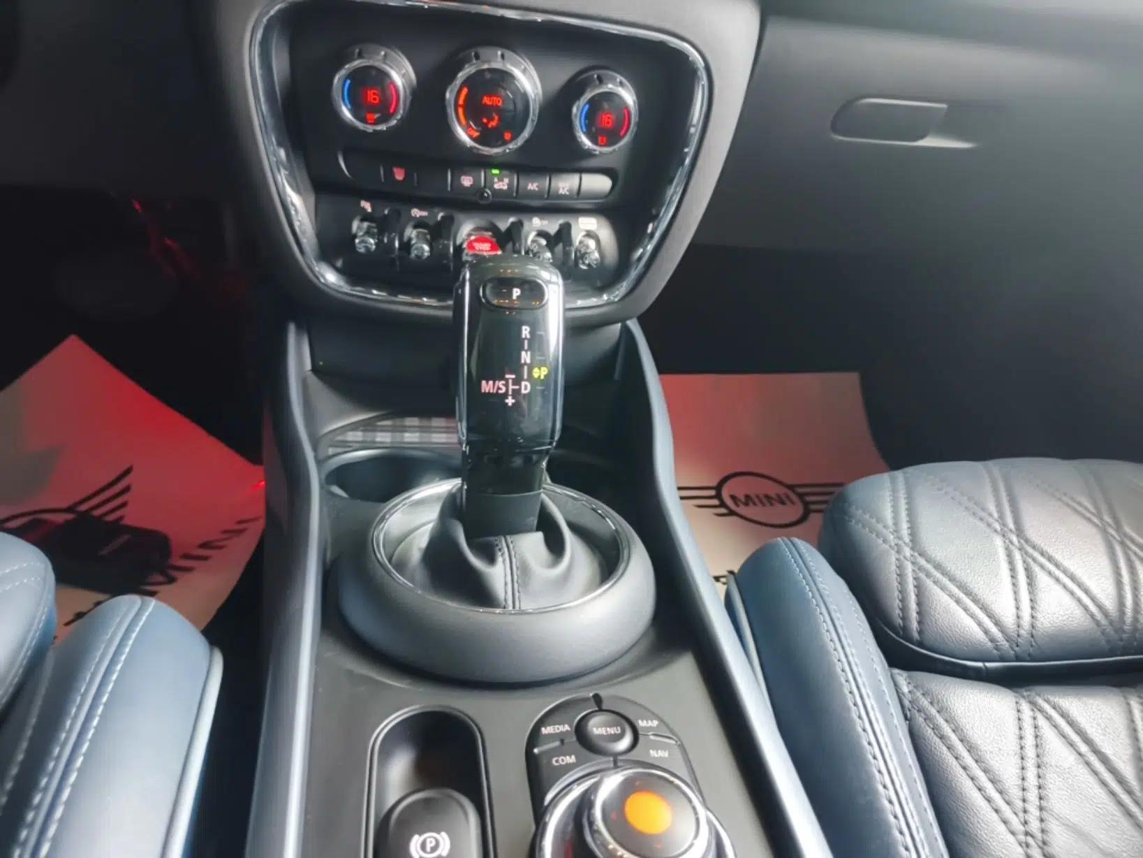 MINI Clubman 2019 1.5T COOPER Connoisseur — миниатюра 21