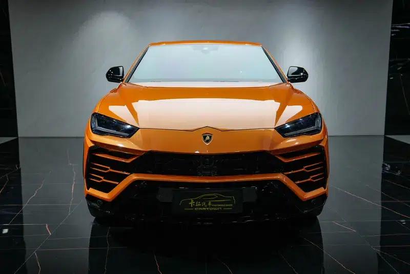 2021 Urus 4.0T V8 — миниатюра 2