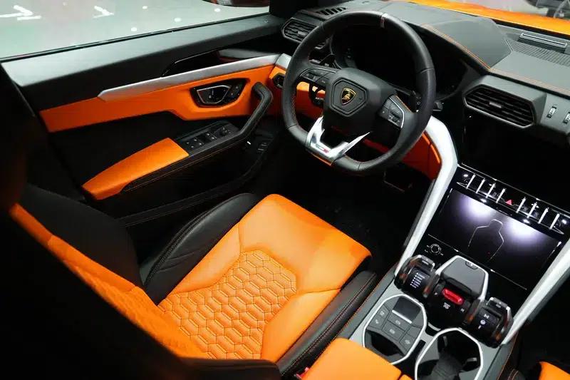 2021 Urus 4.0T V8 — миниатюра 20