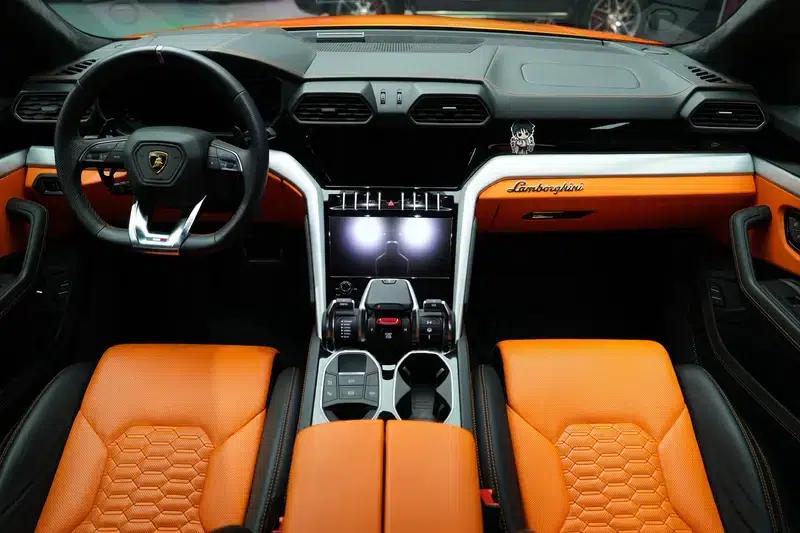 2021 Urus 4.0T V8 — миниатюра 32