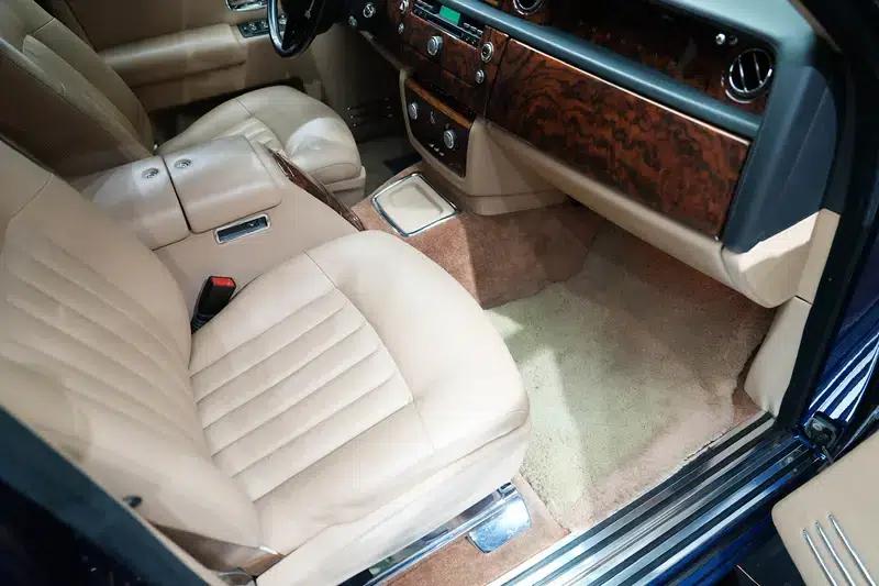 2006 Phantom 6.7L Extended Wheelbase (EWB) — миниатюра 17