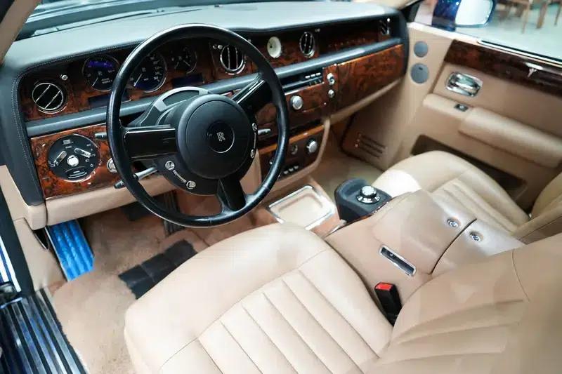 2006 Phantom 6.7L Extended Wheelbase (EWB) — миниатюра 28