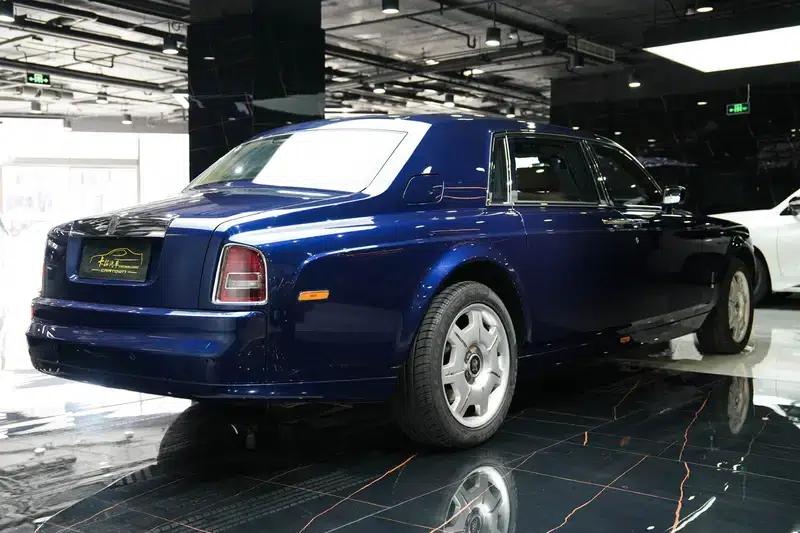 2006 Phantom 6.7L Extended Wheelbase (EWB) — миниатюра 8