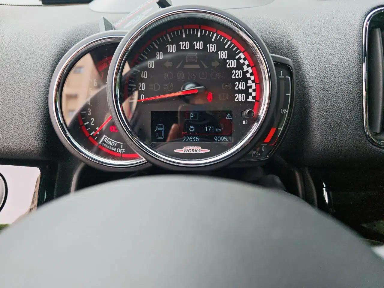 MINI JCM COUNTRYMAN 2018 2.0T JOHN COOPER WORKS ALL-IN — миниатюра 12