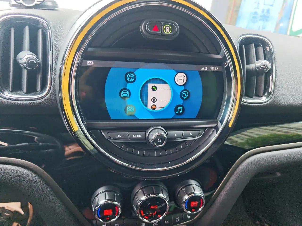 MINI JCM COUNTRYMAN 2018 2.0T JOHN COOPER WORKS ALL-IN — миниатюра 13