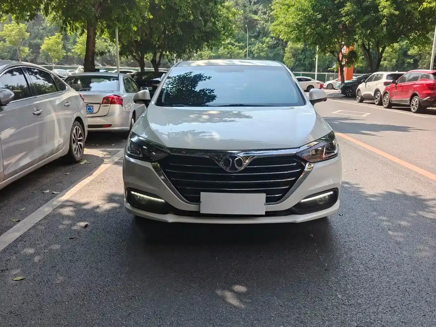 2018 Senova D50 1.5L Manual Premium Intelligent Driving Edition — миниатюра 2
