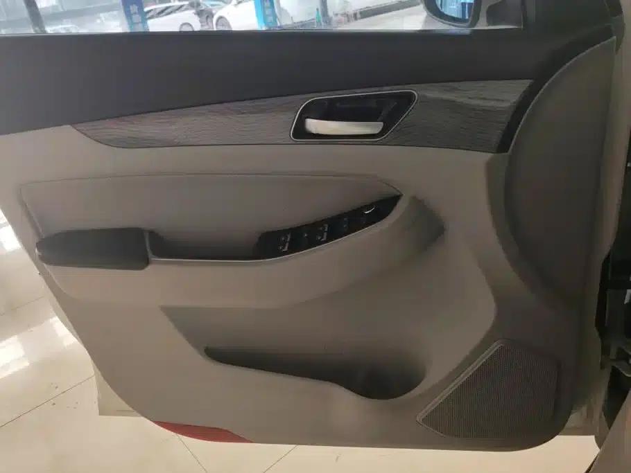 Senova X55 2016 1.5T CVT Luxury Edition — миниатюра 7