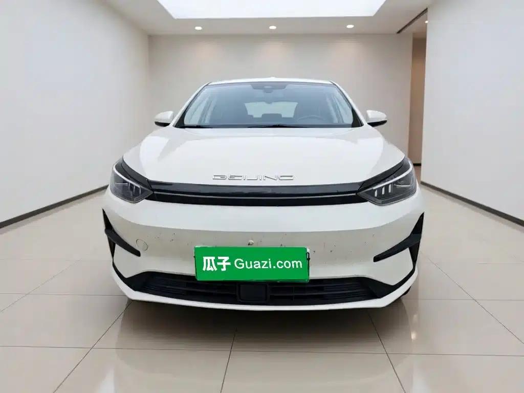 Beijing EU5 PLUS 2024 R500 Standard Touring Edition — миниатюра 2