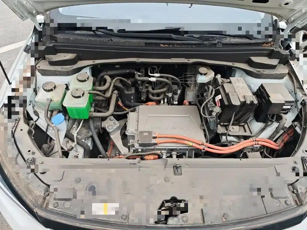 Beijing EU5 PLUS 2024 R500 Standard Touring Edition — миниатюра 16