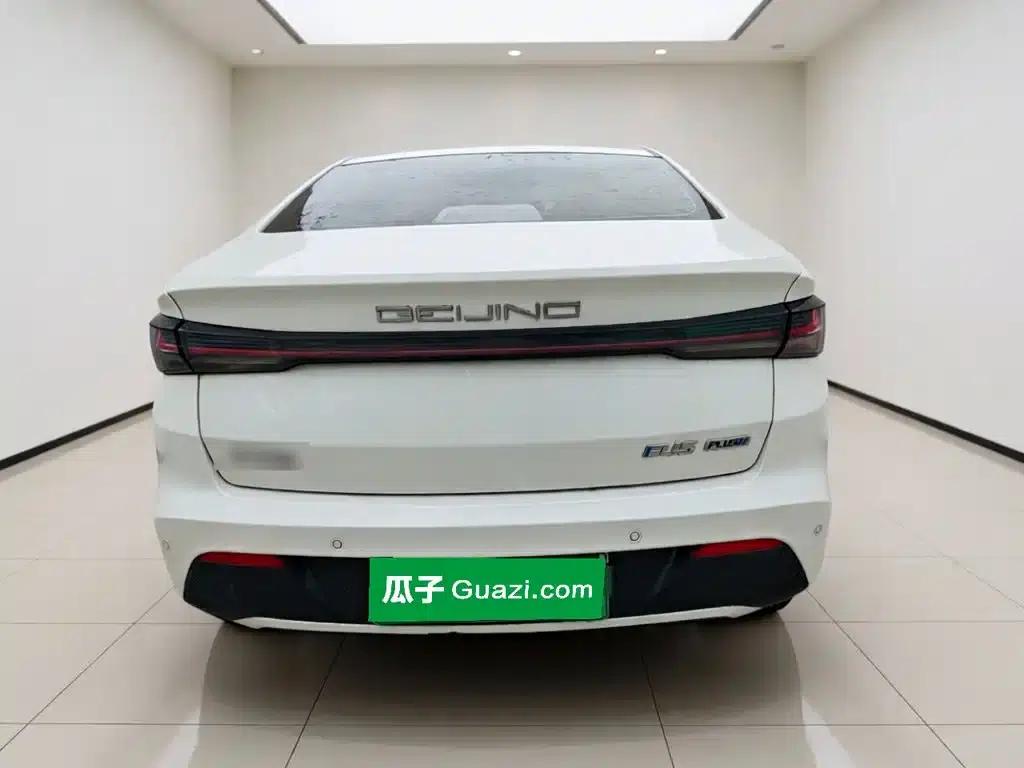 Beijing EU5 PLUS 2024 R500 Standard Touring Edition — миниатюра 3