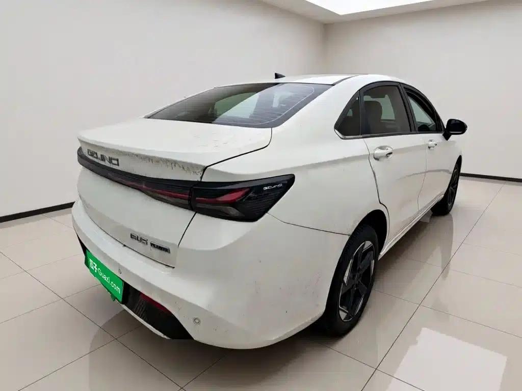 Beijing EU5 PLUS 2024 R500 Standard Touring Edition — миниатюра 4