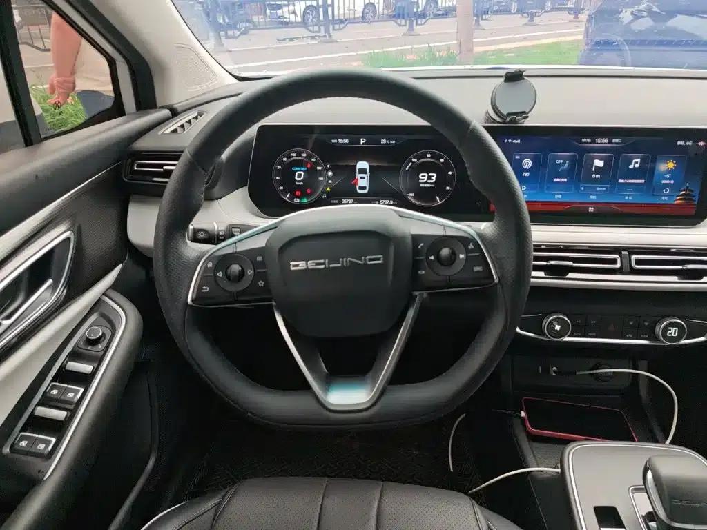 Beijing EU5 PLUS 2024 R500 Standard Touring Edition — миниатюра 6