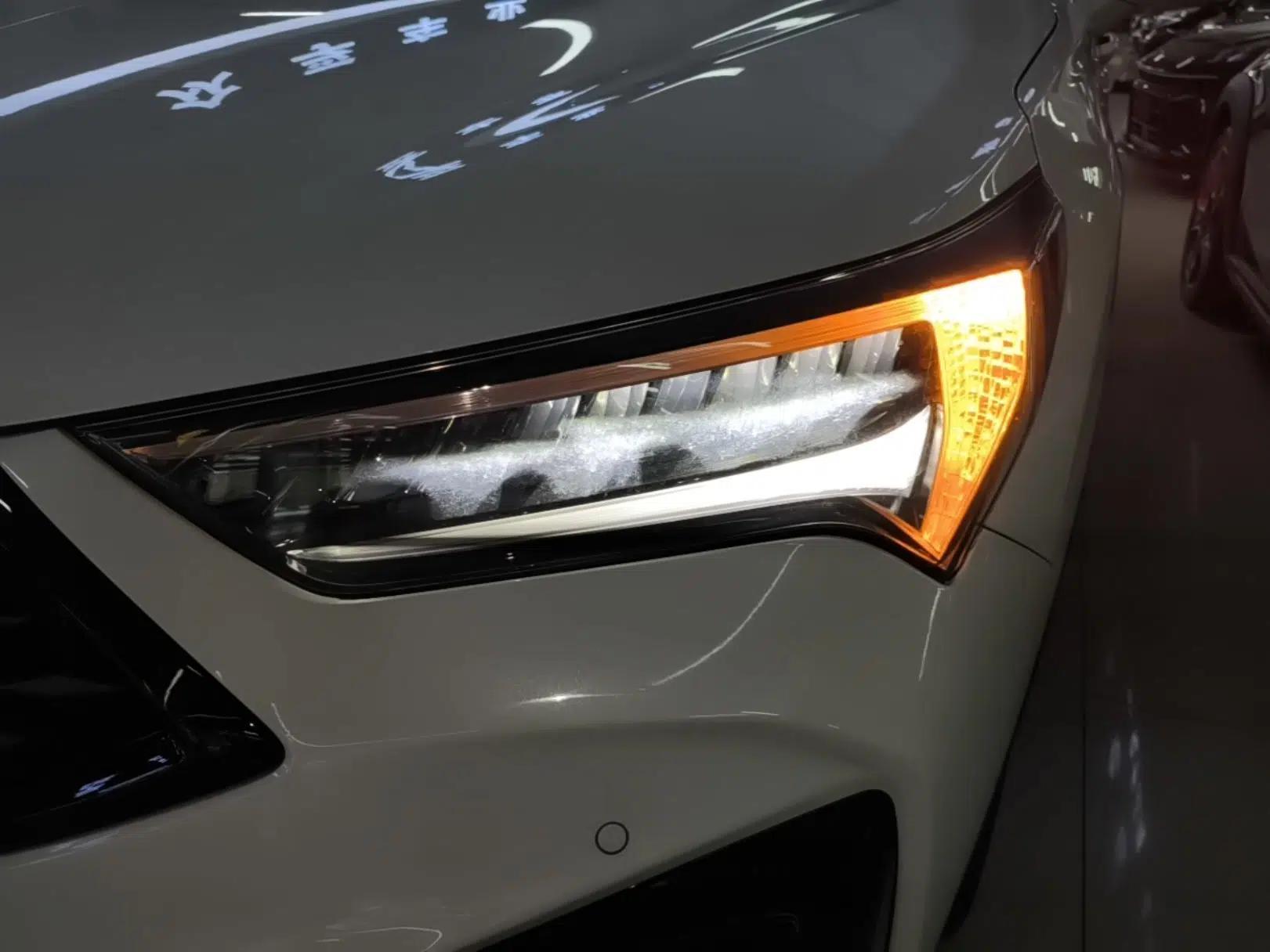Acura CDX 2021 1.5T Two-Wheel Drive Deluxe · A-Spec Smart Safety Sport Model — миниатюра 8