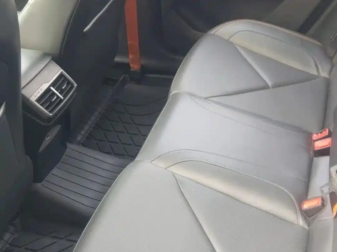Changan UNI-V 2022 1.5T Sport Edition — миниатюра 9