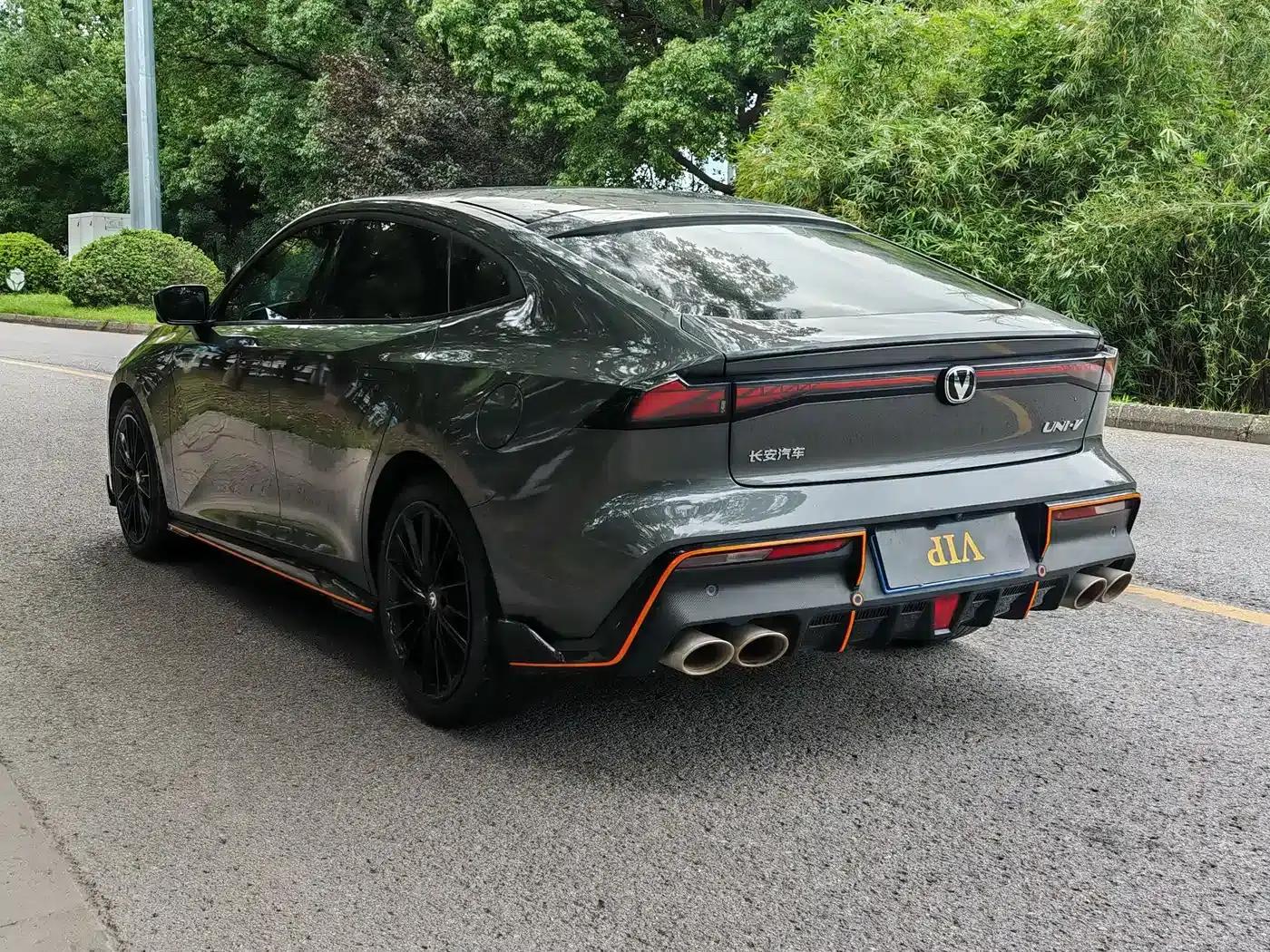 Changan UNI-V 2023 1.5T Sport Edition — миниатюра 7
