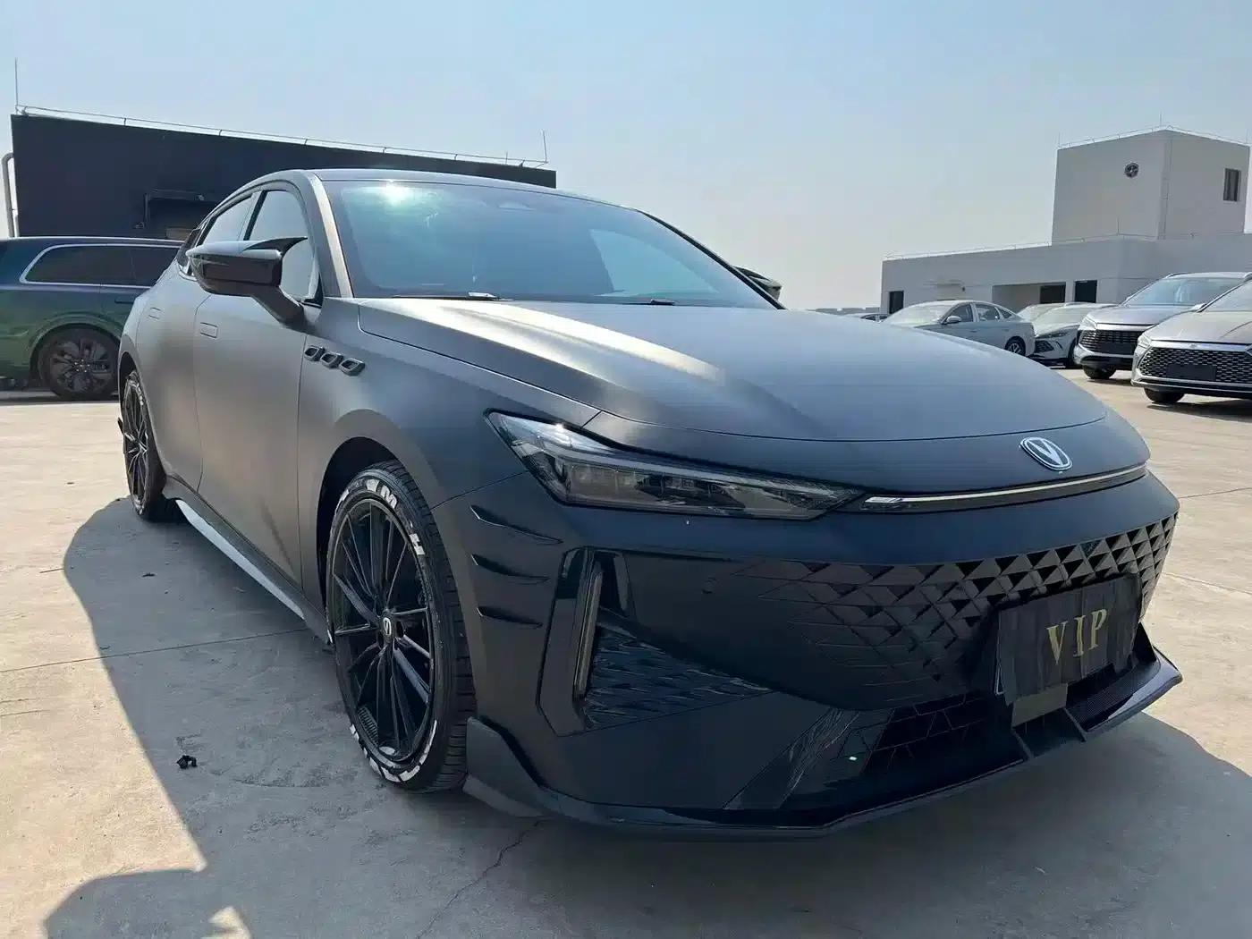 Changan UNI-V 2024 1.5T Premium Sport — миниатюра 3