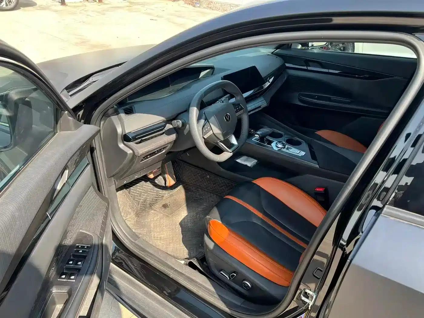 Changan UNI-V 2024 1.5T Premium Sport — миниатюра 8