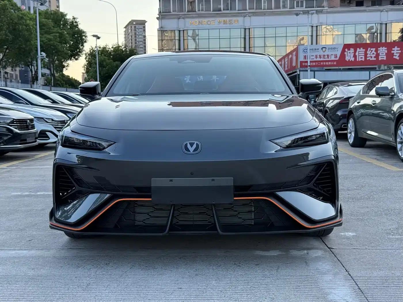 Changan UNI-V 2025 Model, Third Generation, 2.0T Sport Edition — миниатюра 2
