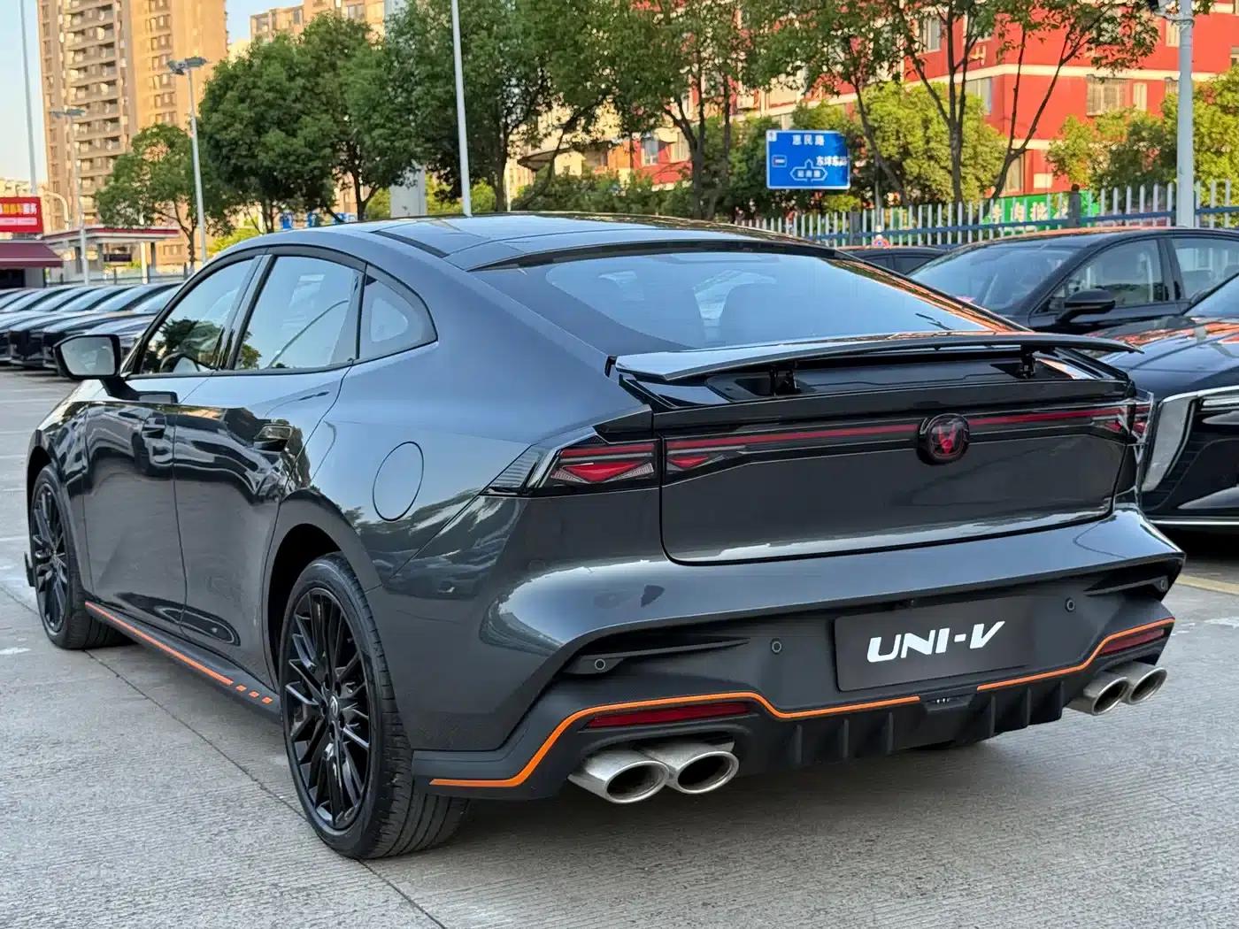 Changan UNI-V 2025 Model, Third Generation, 2.0T Sport Edition — миниатюра 5