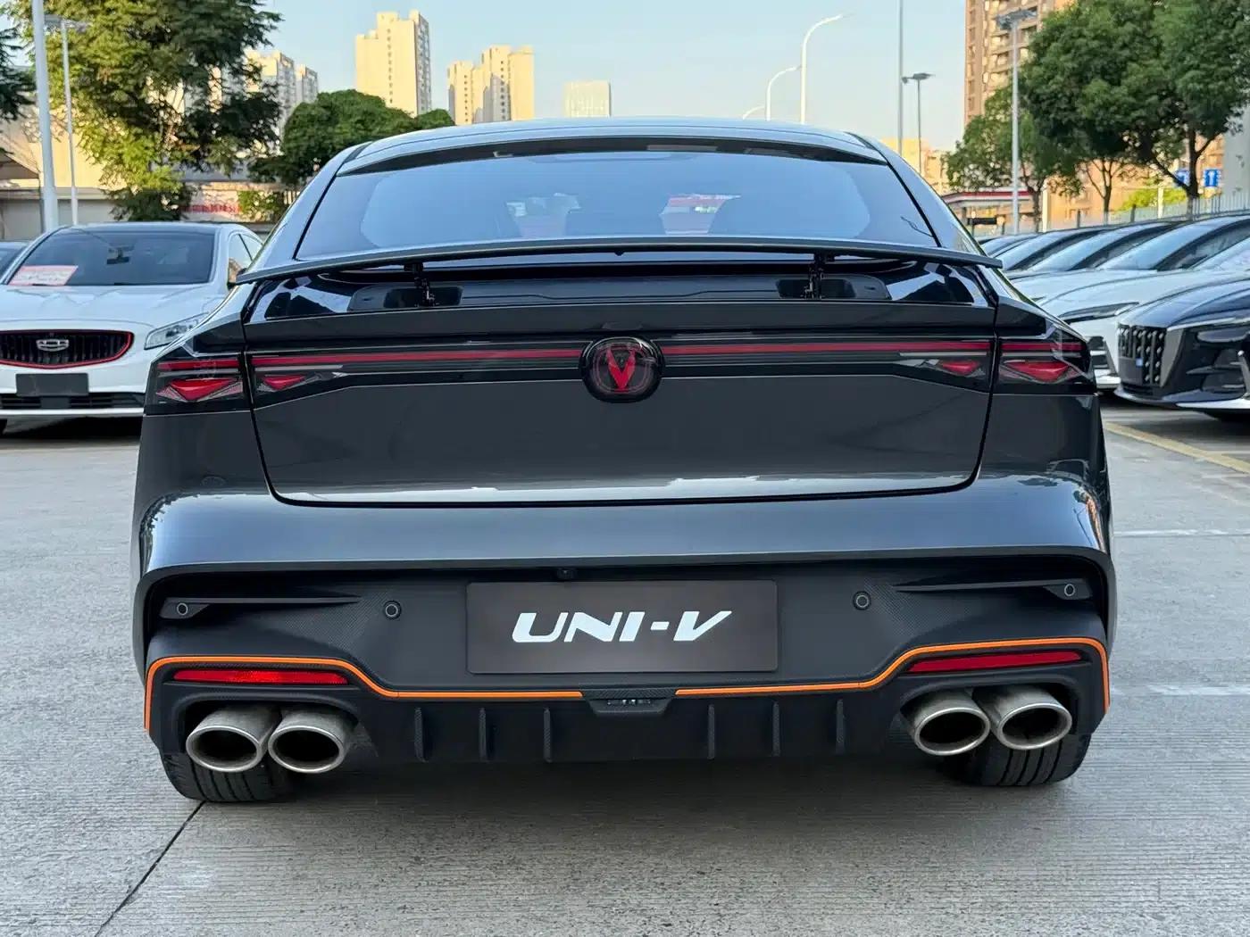 Changan UNI-V 2025 Model, Third Generation, 2.0T Sport Edition — миниатюра 6