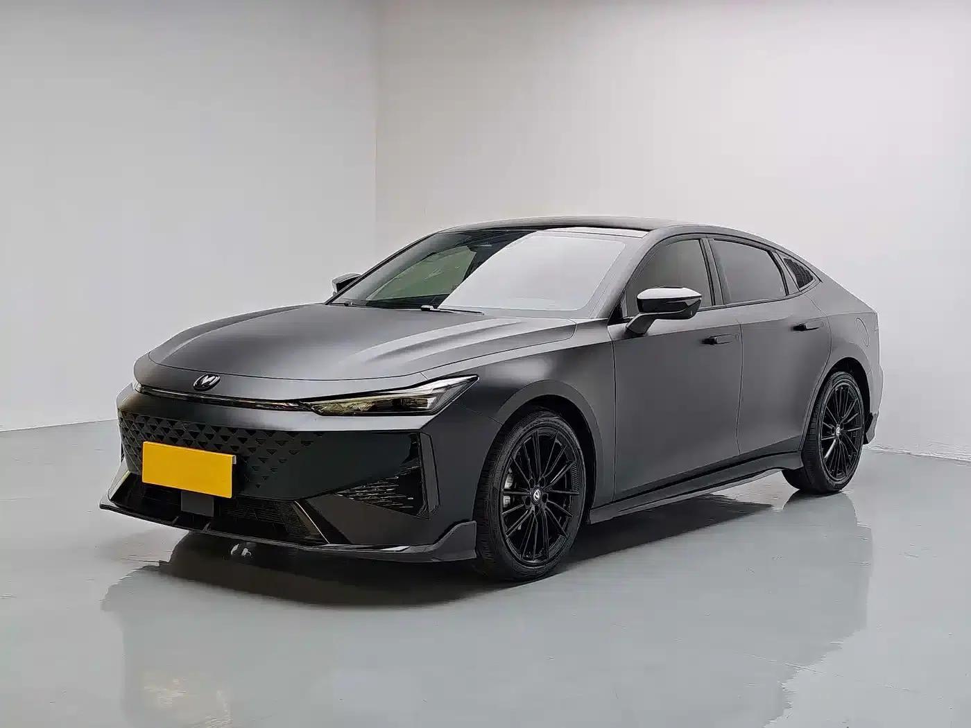 Changan UNI-V 2024 1.5T Premium Sport — миниатюра 1