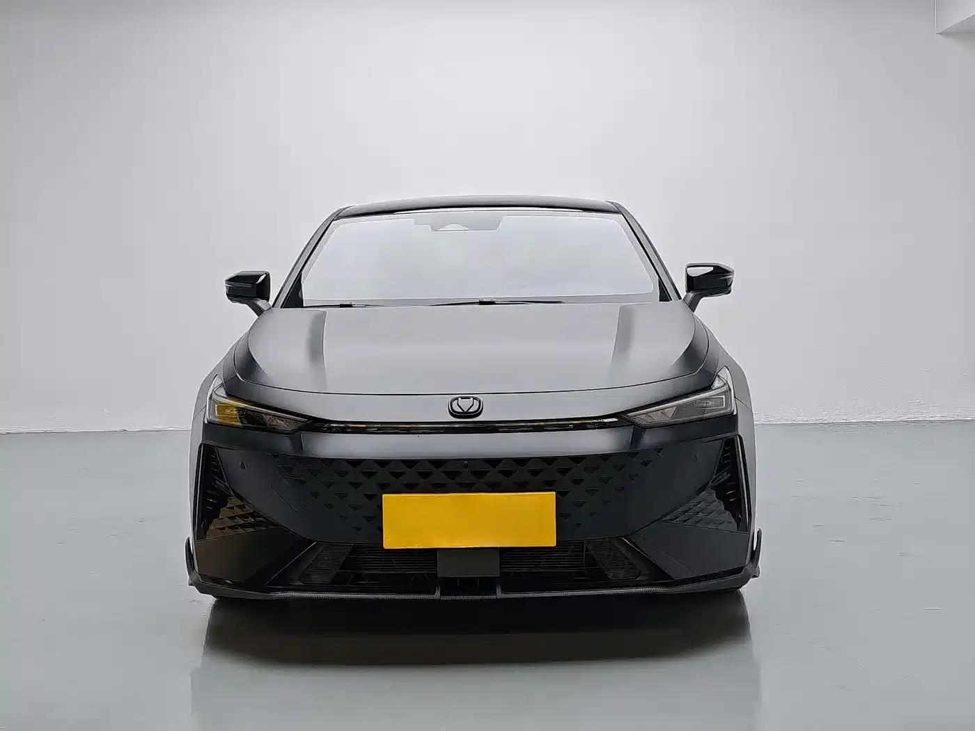 Changan UNI-V 2024 1.5T Premium Sport — миниатюра 2