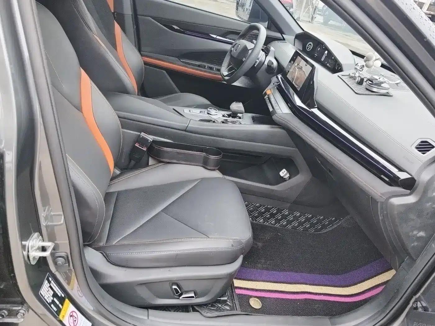 Changan UNI-V 2023 1.5T Sport Edition — миниатюра 13