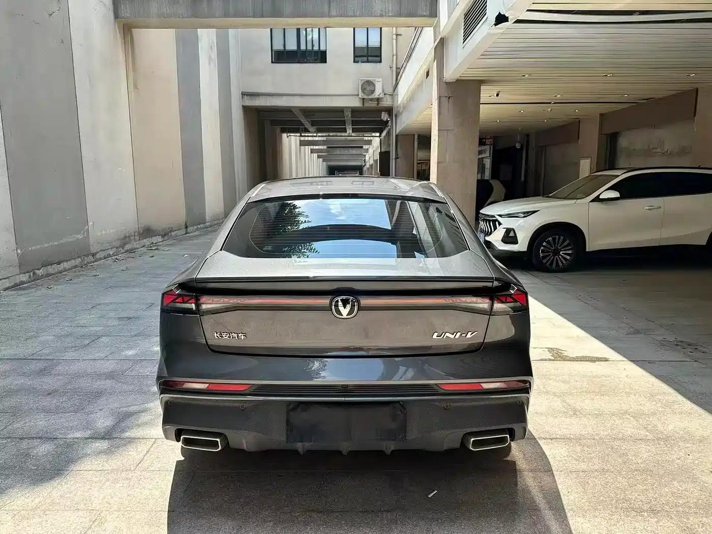 Changan UNI-V 2024 1.5T Premium Edition — миниатюра 5
