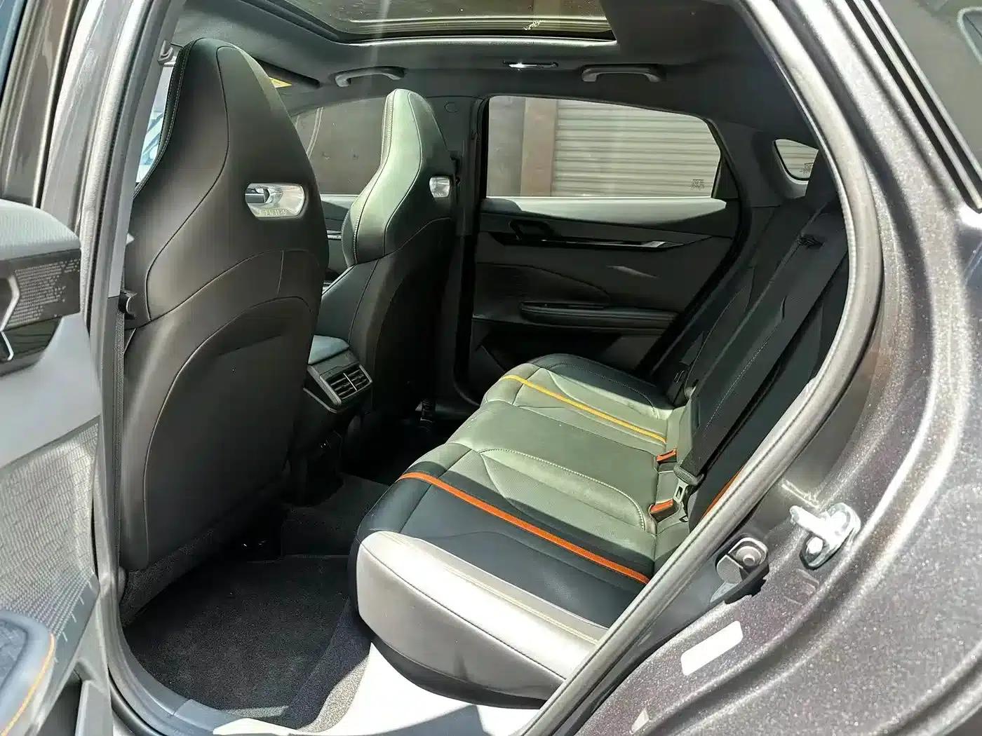 Changan UNI-V 2024 1.5T Premium Edition — миниатюра 9