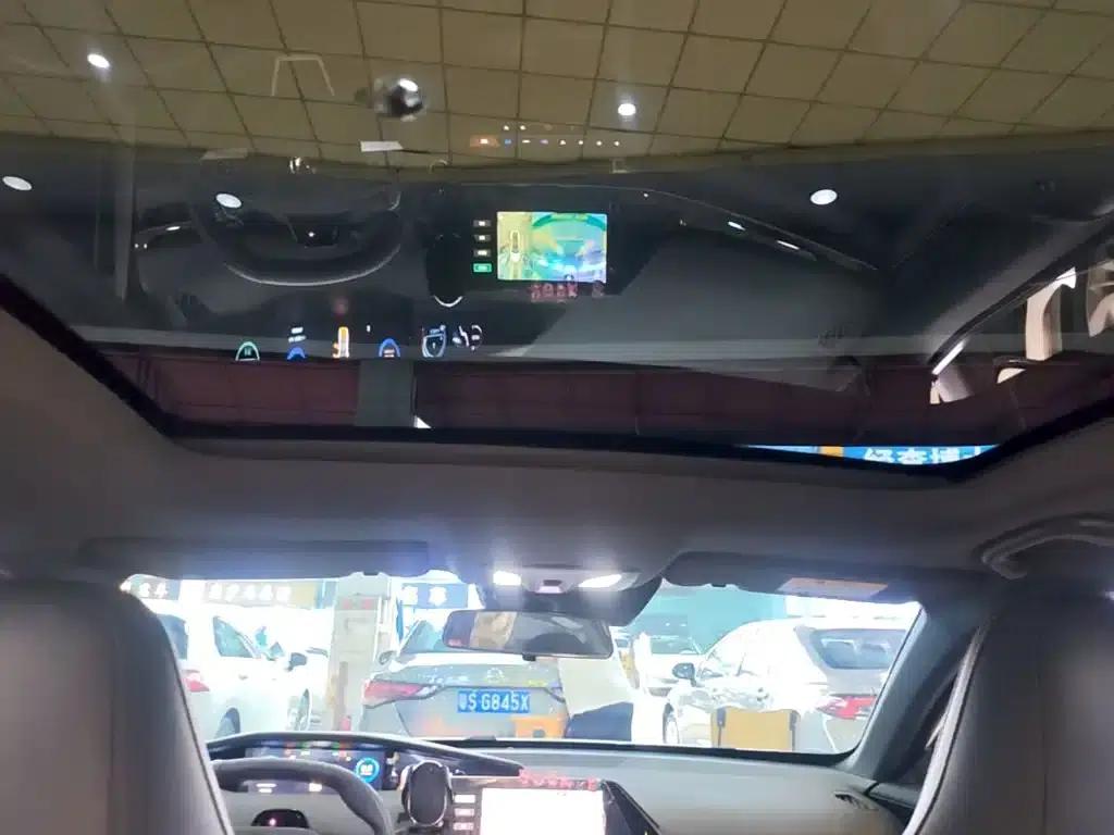 Changan UNI-V 2023 1.5T Premium Edition — миниатюра 18