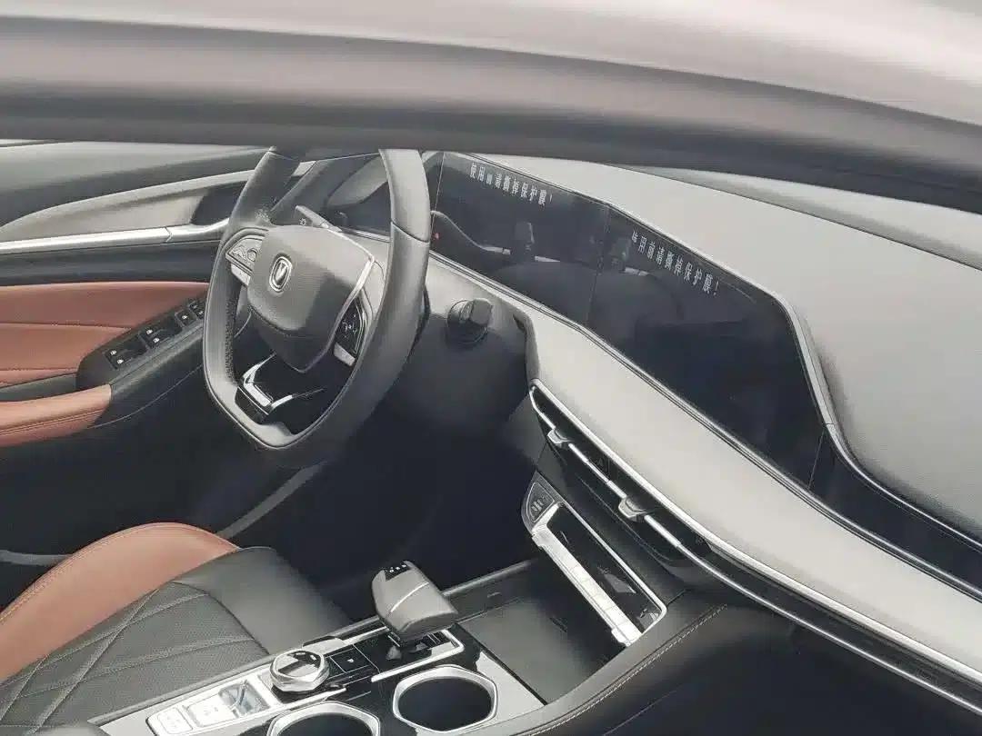 Changan Eado 2023 Enjoy Edition PLUS Blue Whale NE 1.4T GDI DCT Premium Edition — миниатюра 6