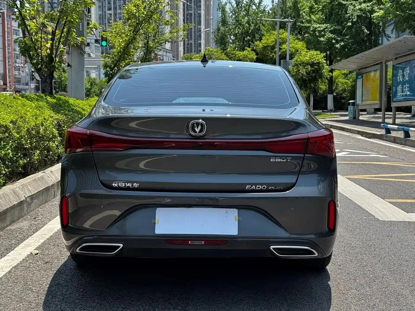 Changan Eado 2022 PLUS Blue Whale NE 1.4T GDI DCT Flagship Edition — миниатюра 25