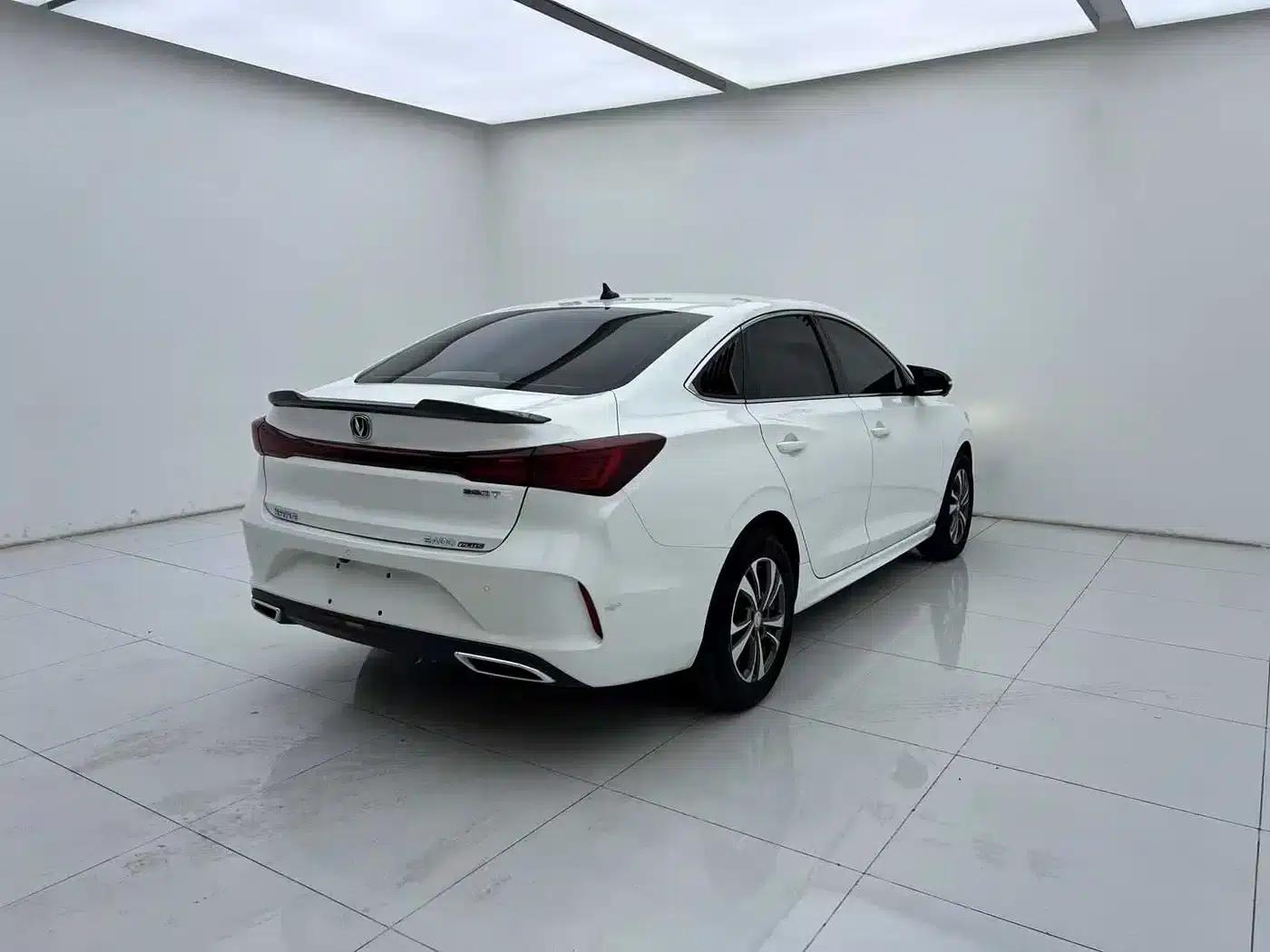 Changan Eado 2023 Enjoy Edition PLUS Blue Whale NE 1.4T GDI DCT Premium Edition — миниатюра 7