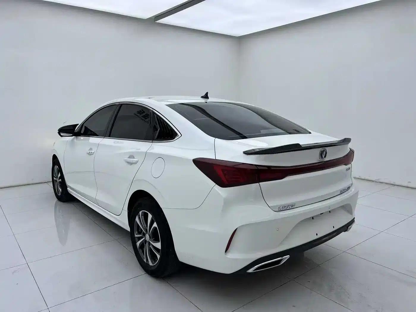 Changan Eado 2023 Enjoy Edition PLUS Blue Whale NE 1.4T GDI DCT Premium Edition — миниатюра 9