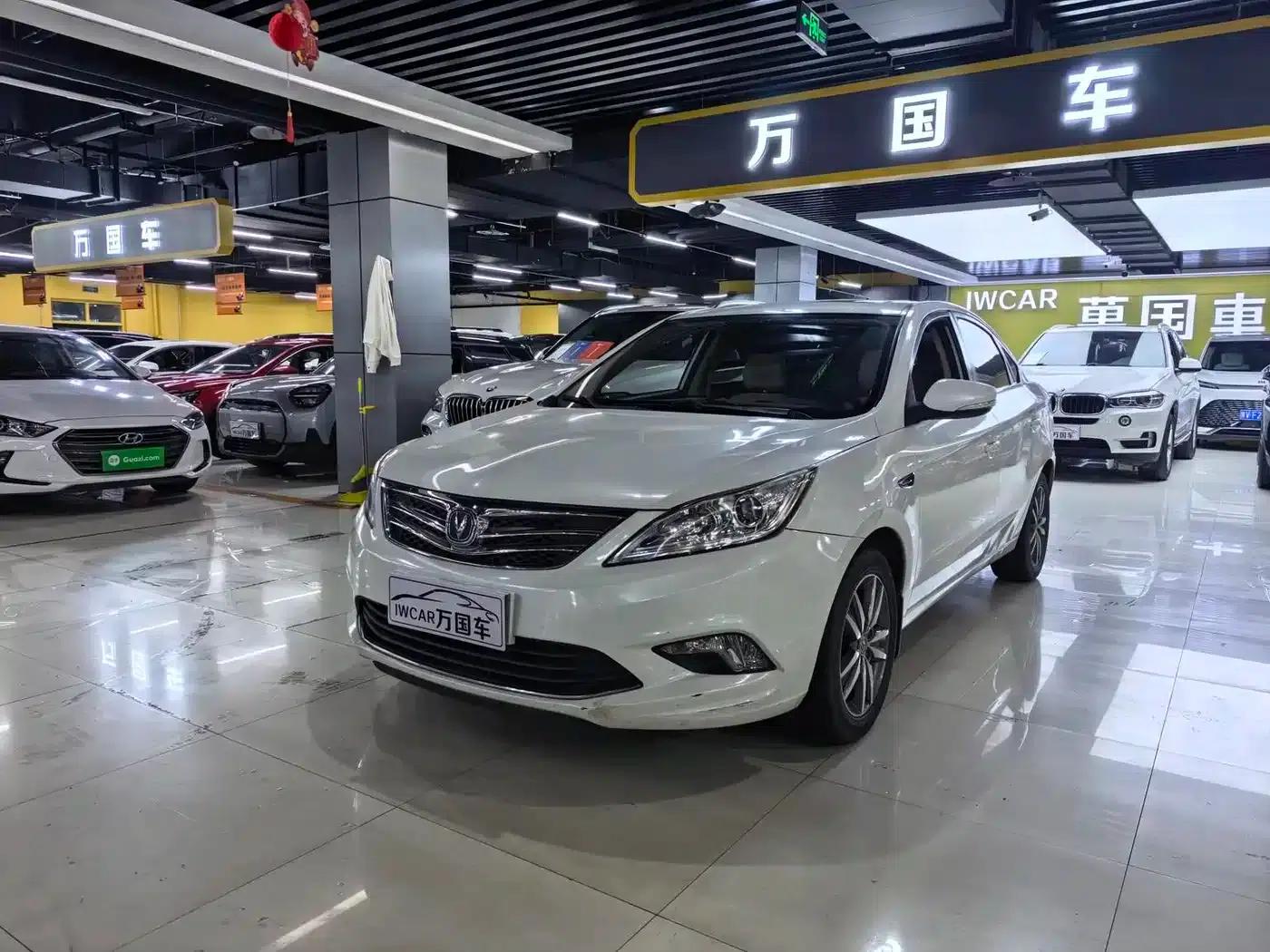 Changan Eado 2015 1.6L Manual Deluxe Edition (National V Emission Standard) — миниатюра 2