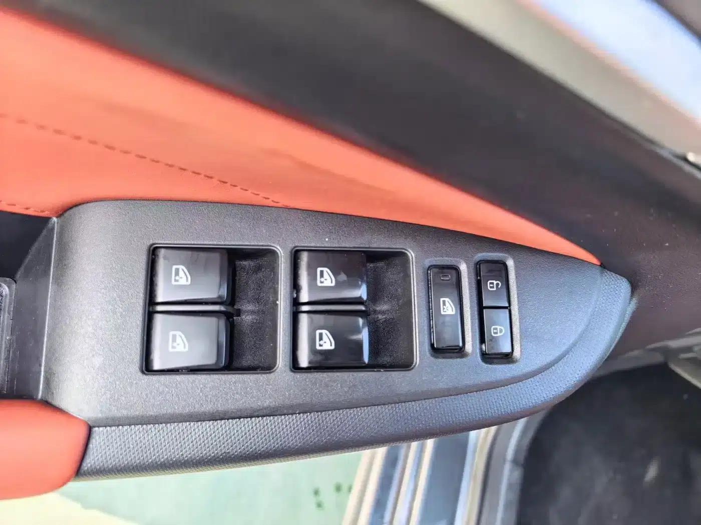 Changan Eado 2023 Enjoy Edition PLUS Blue Whale NE 1.4T GDI DCT Premium Edition — миниатюра 13