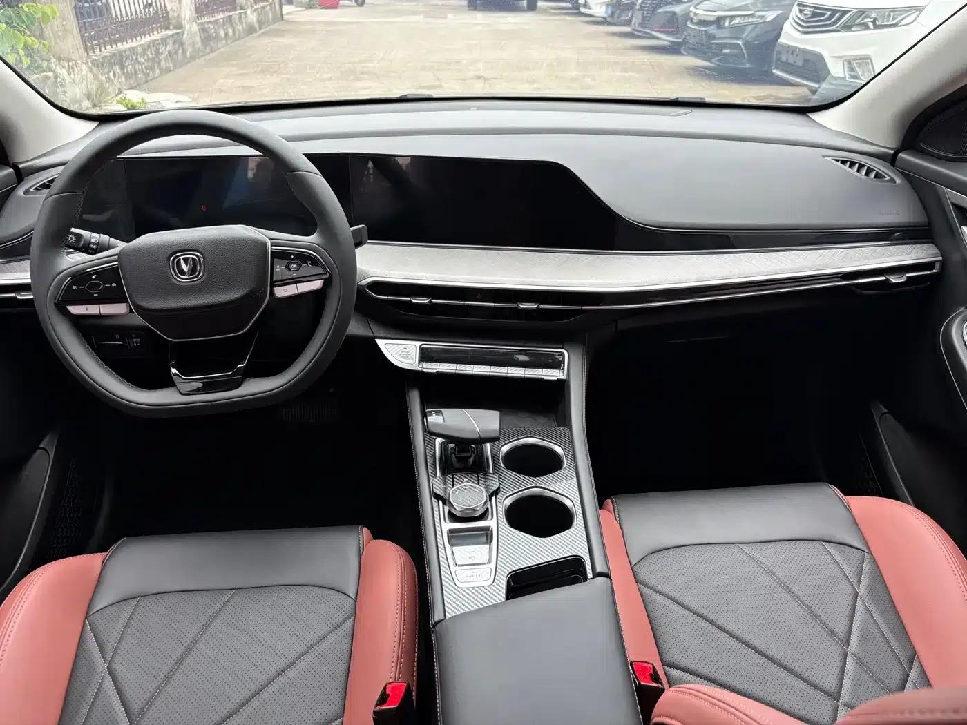 Changan Eado 2024 PLUS Blue Whale NE 1.4T GDI DCT High-Performance Edition — миниатюра 5