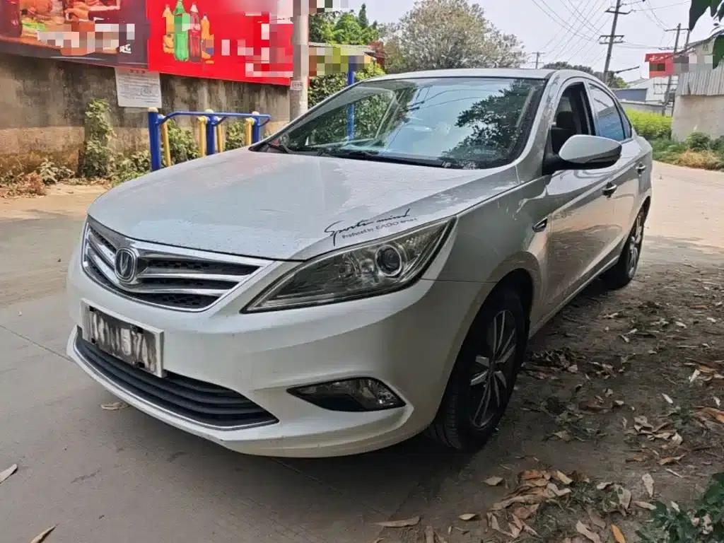 Changan Eado 2015 1.6L Manual Deluxe Edition (National V Emission Standard) — миниатюра 1