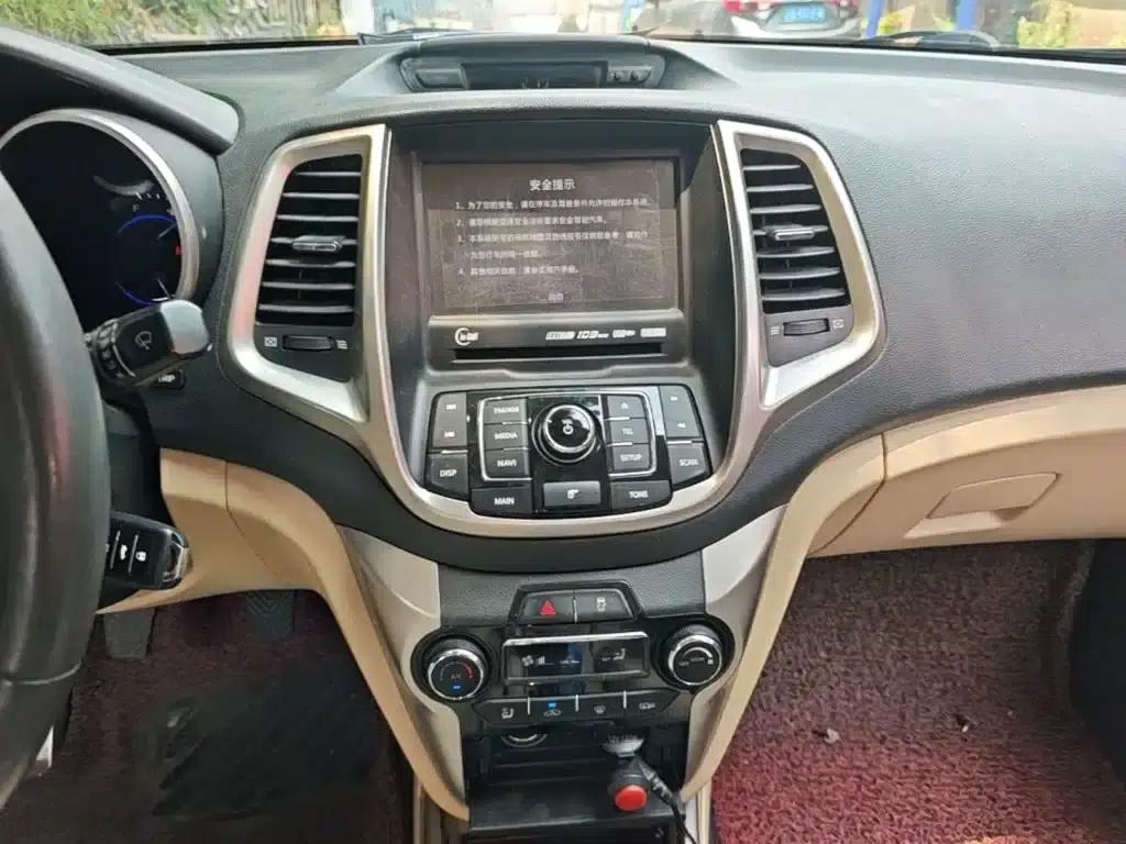 Changan Eado 2015 1.6L Manual Deluxe Edition (National V Emission Standard) — миниатюра 13