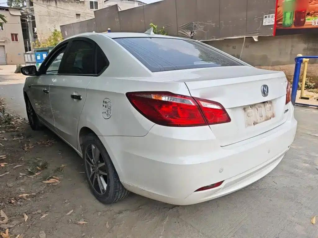 Changan Eado 2015 1.6L Manual Deluxe Edition (National V Emission Standard) — миниатюра 5