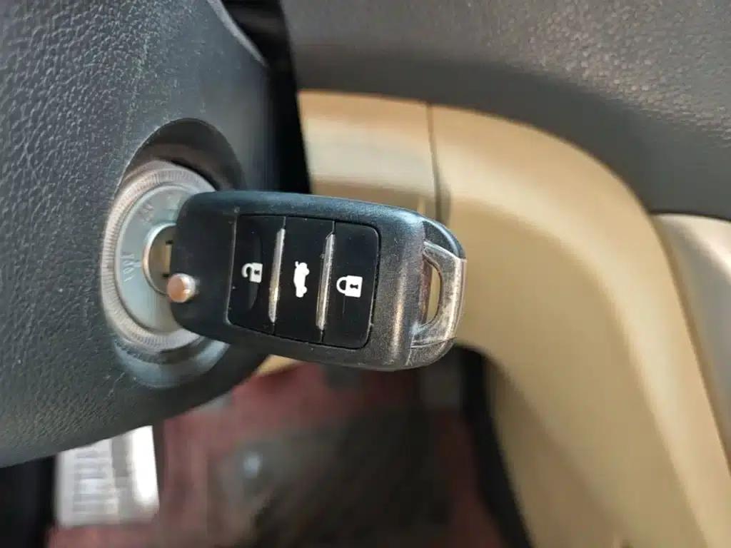 Changan Eado 2015 1.6L Manual Deluxe Edition (National V Emission Standard) — миниатюра 9