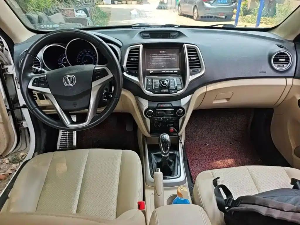 Changan Eado 2015 1.6L Manual Deluxe Edition (National V Emission Standard) — миниатюра 10