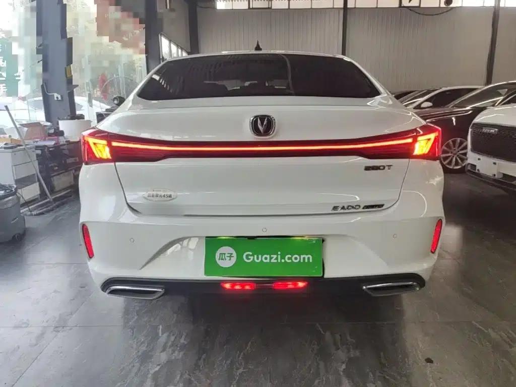 Changan Eado 2022 PLUS Blue Whale NE 1.4T GDI DCT Premium Edition — миниатюра 6