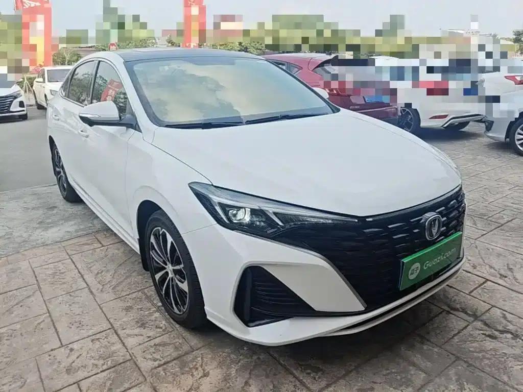 Changan Eado 2022 PLUS Blue Whale NE 1.4T GDI DCT Flagship Edition — миниатюра 4